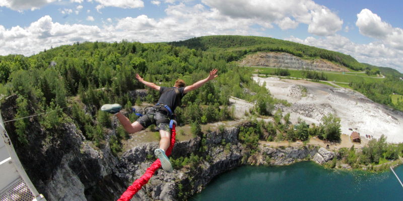 bungee Jumping